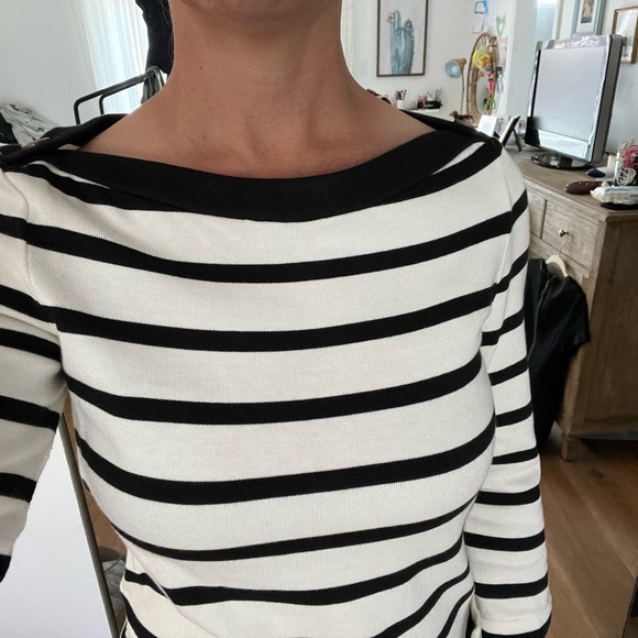 Kate Spade stripe dress, with boat neck style and pocket buttons, size small (4) - Picture 2 of 12